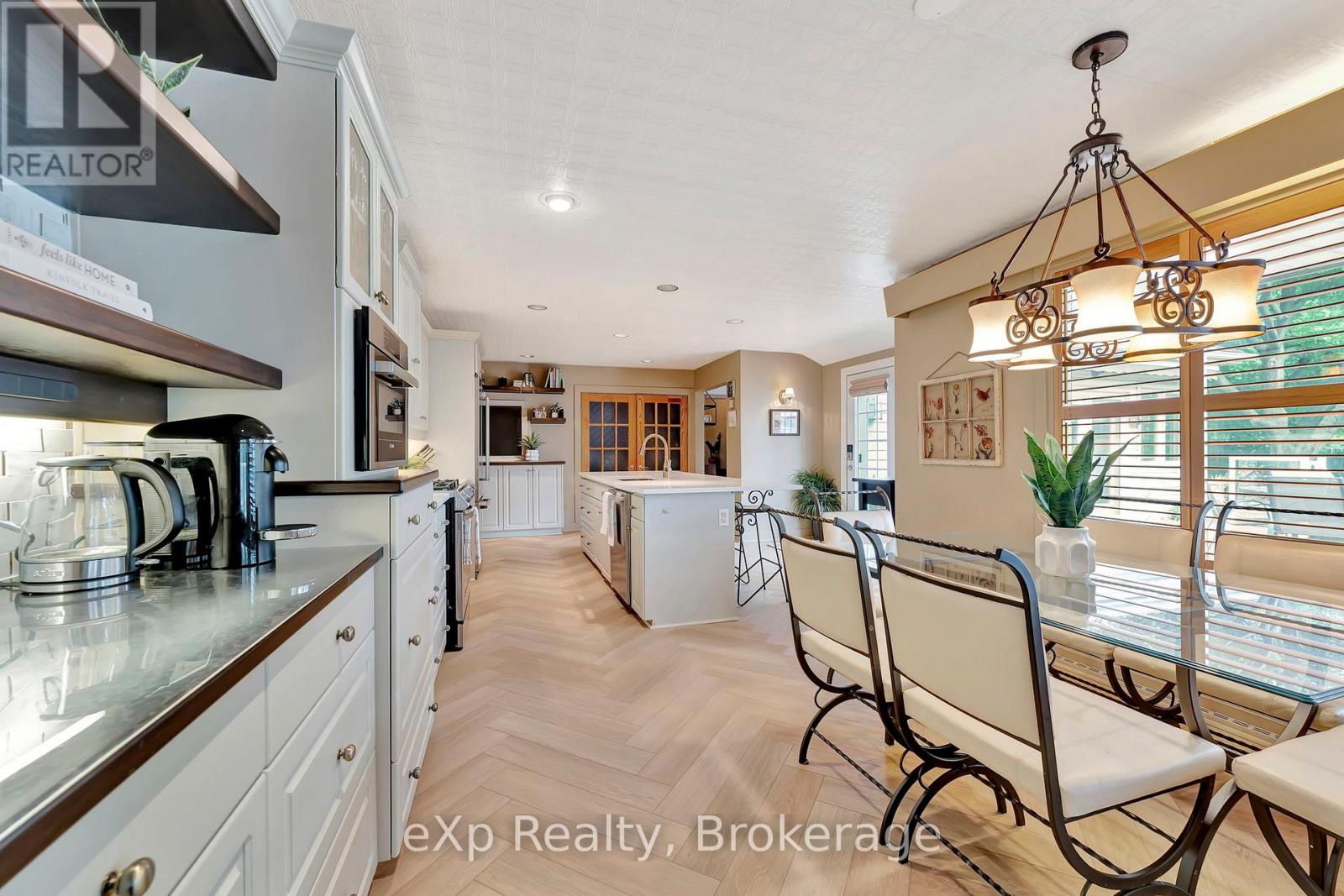 5 Orchard Crescent, Guelph, Ontario  N1E 1W9 - Photo 18 - X12985990