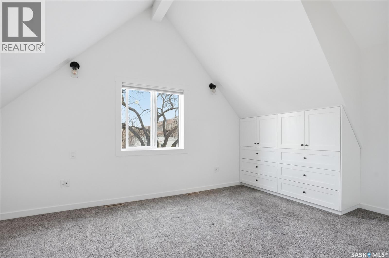 917 5th Street E, Saskatoon, Saskatchewan  S7H 1H1 - Photo 23 - SK033928