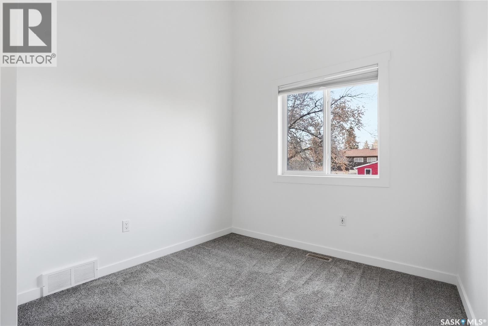 917 5th Street E, Saskatoon, Saskatchewan  S7H 1H1 - Photo 28 - SK033928