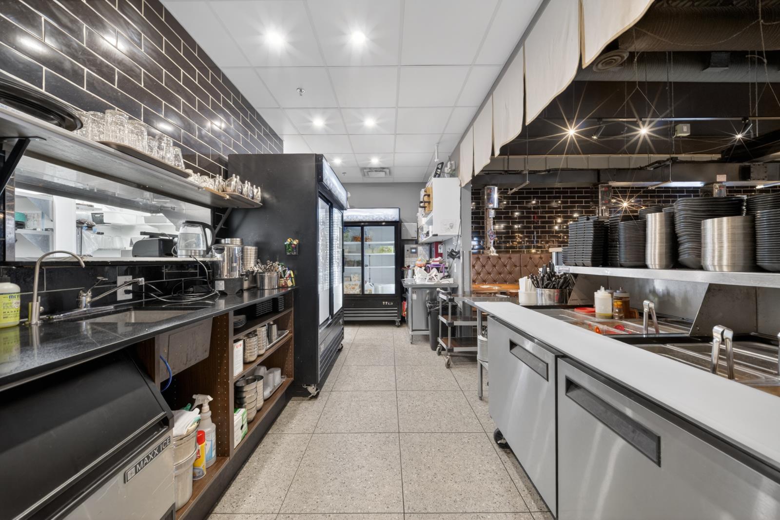 1003-1087  Parsons Road Sw, Edmonton, Alberta  T6X 0X2 - Photo 9 - 44770345