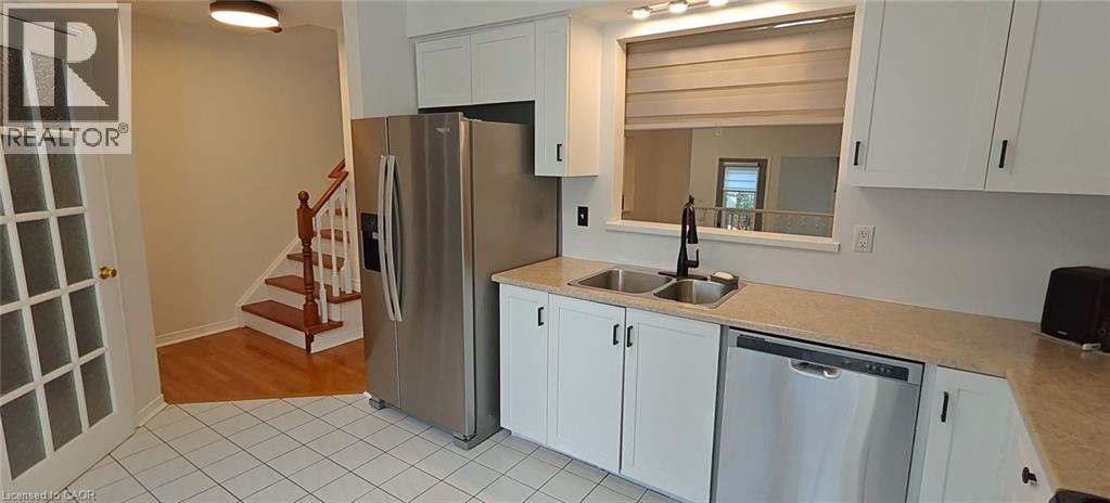 72 Stone Church Road W Unit# 54, Hamilton, Ontario  L9B 2H8 - Photo 9 - 40824766