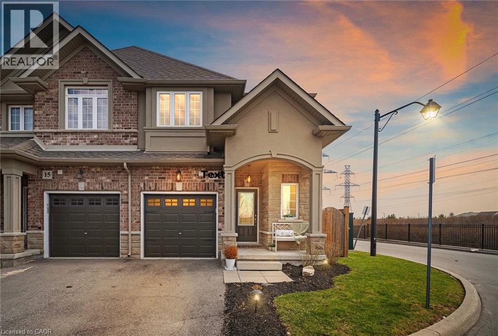 21 MADONNA Drive Unit# 16, Hamilton, Ontario