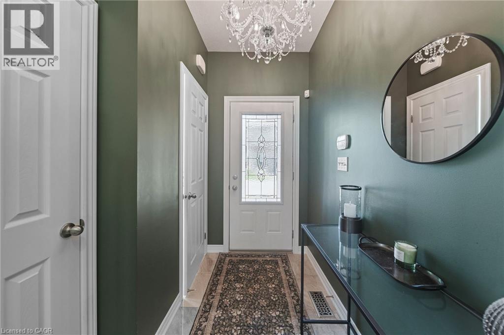 21 Madonna Drive Unit# 16, Hamilton, Ontario  L9H 0H1 - Photo 5 - 40823683