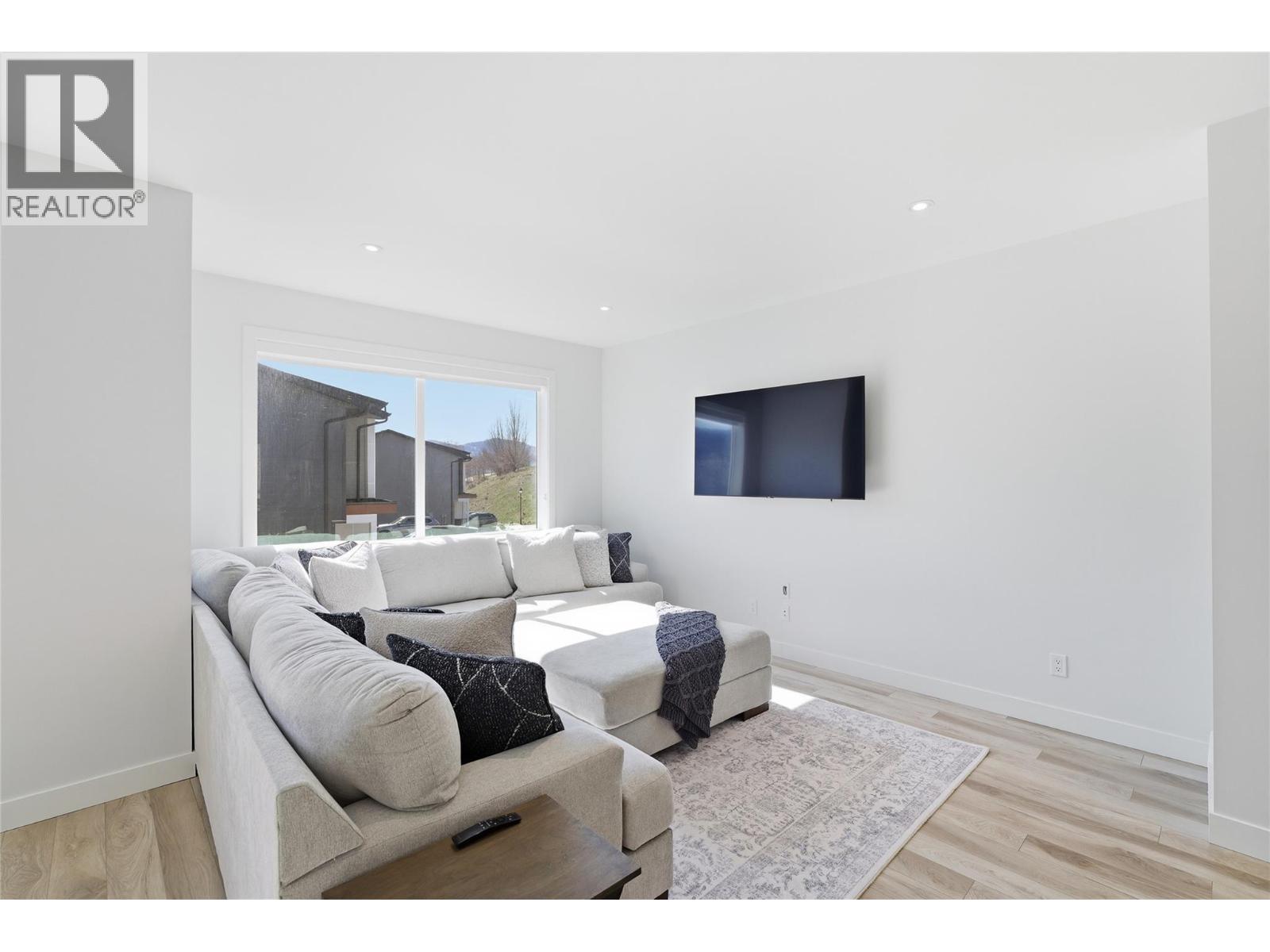 122 RIVER GATE Drive Kamloops Photo 14