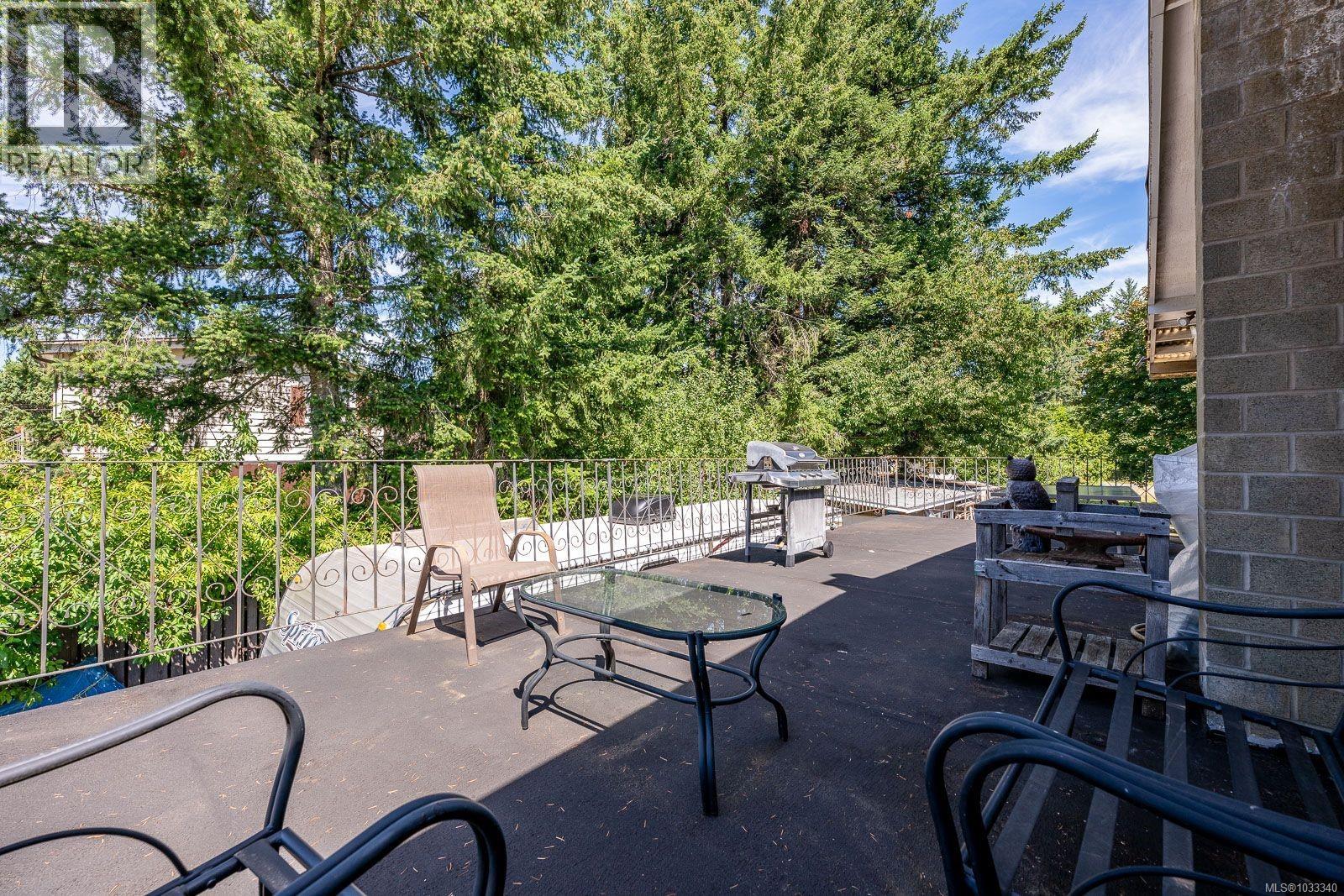 4732 Oakridge Dr, Courtenay, British Columbia  V9N 6A8 - Photo 7 - 1033340