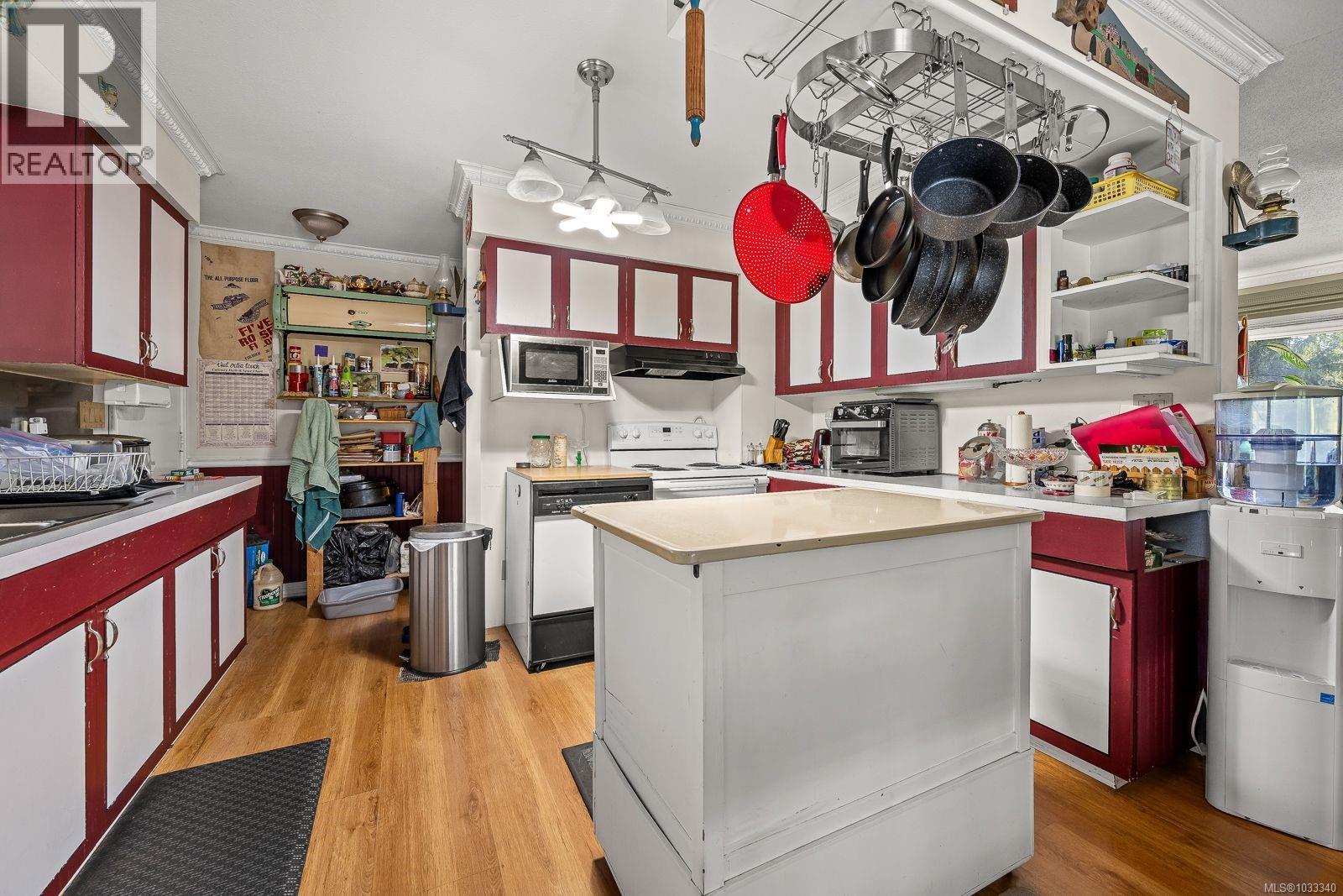 4732 Oakridge Dr, Courtenay, British Columbia  V9N 6A8 - Photo 20 - 1033340