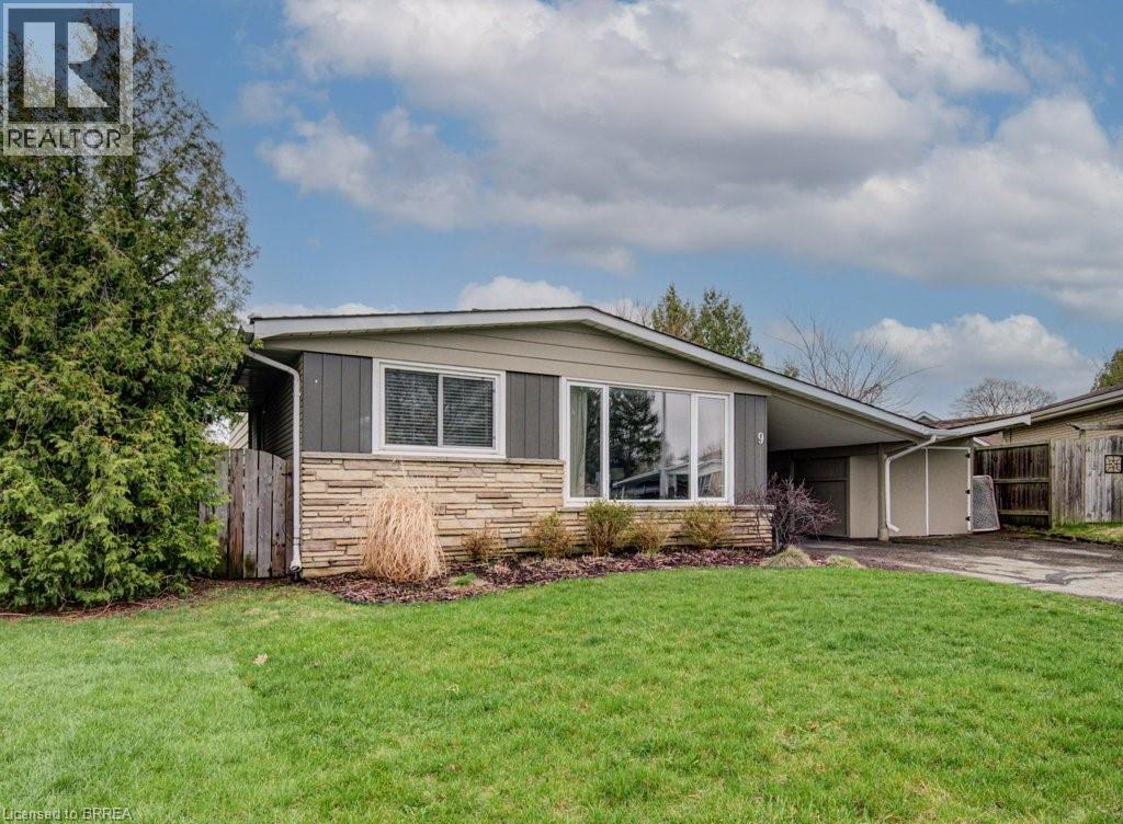 9 Gailmount Court, Brantford, Ontario  N3R 3A4 - Photo 2 - 40821007