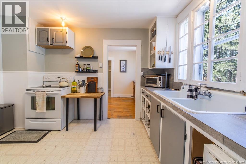 48 Arnold Avenue, Sussex, New Brunswick  E4E 2B8 - Photo 16 - NB138040