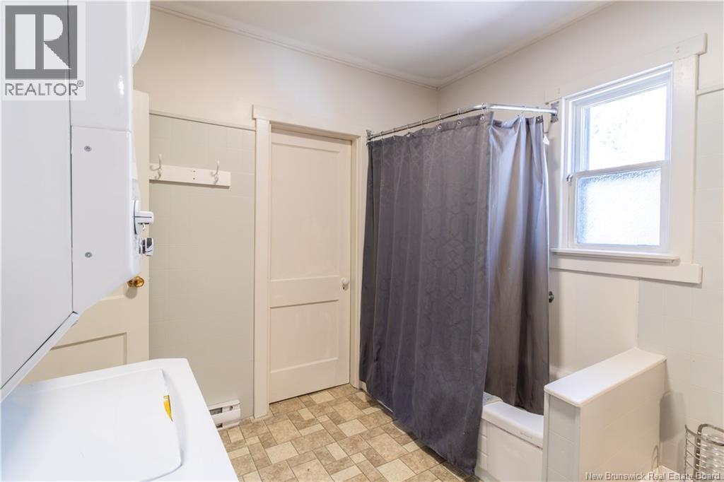 48 Arnold Avenue, Sussex, New Brunswick  E4E 2B8 - Photo 20 - NB138040