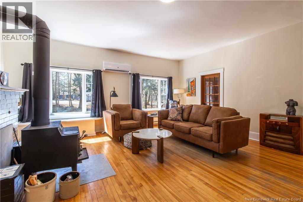 48 Arnold Avenue, Sussex, New Brunswick  E4E 2B8 - Photo 7 - NB138040