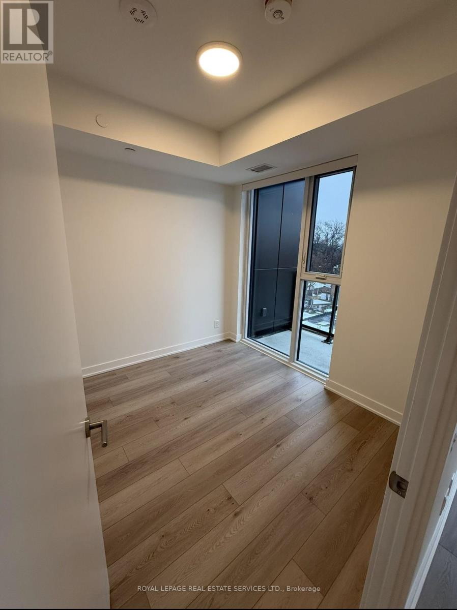 704 - 1660 Bloor Street W, Toronto, Ontario  M6P 0C6 - Photo 9 - W13037986