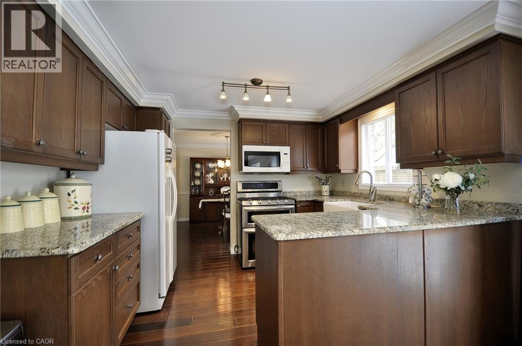 18 Devil's Creek Drive, Cambridge, Ontario  N1S 2Y2 - Photo 11 - 40824337