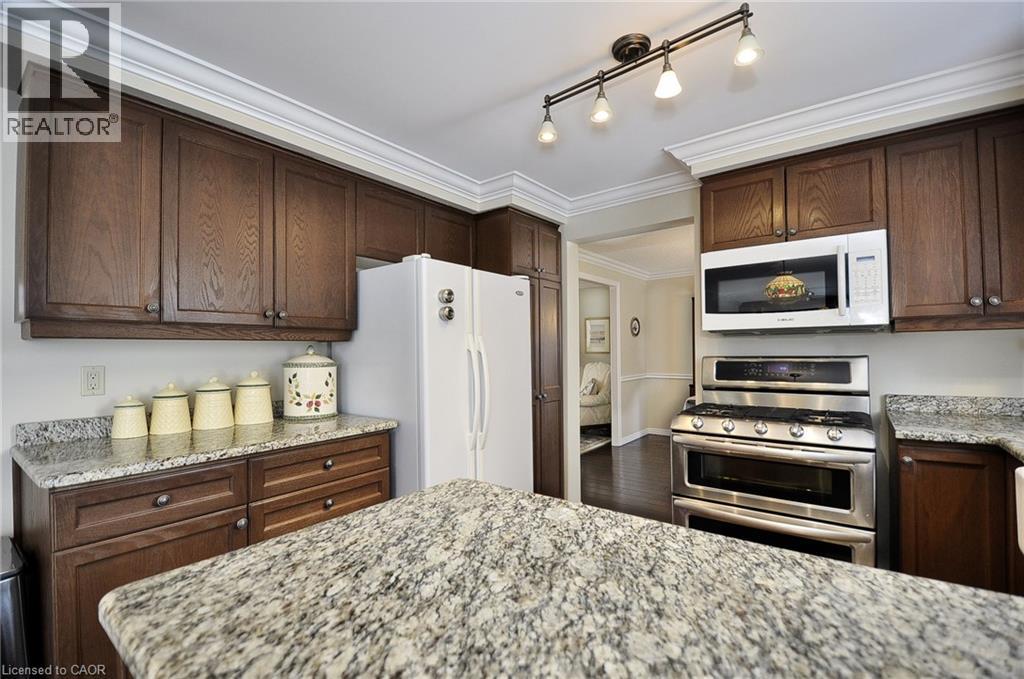 18 Devil's Creek Drive, Cambridge, Ontario  N1S 2Y2 - Photo 14 - 40824337