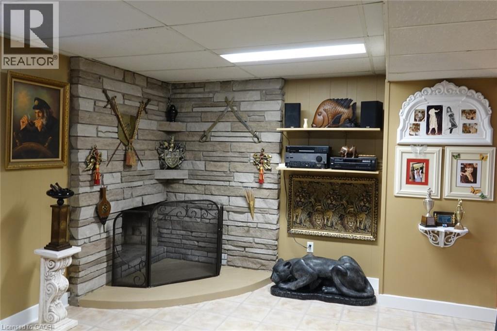 4200 Eastdale Drive, Beamsville, Ontario  L3J 0N3 - Photo 16 - 40823437