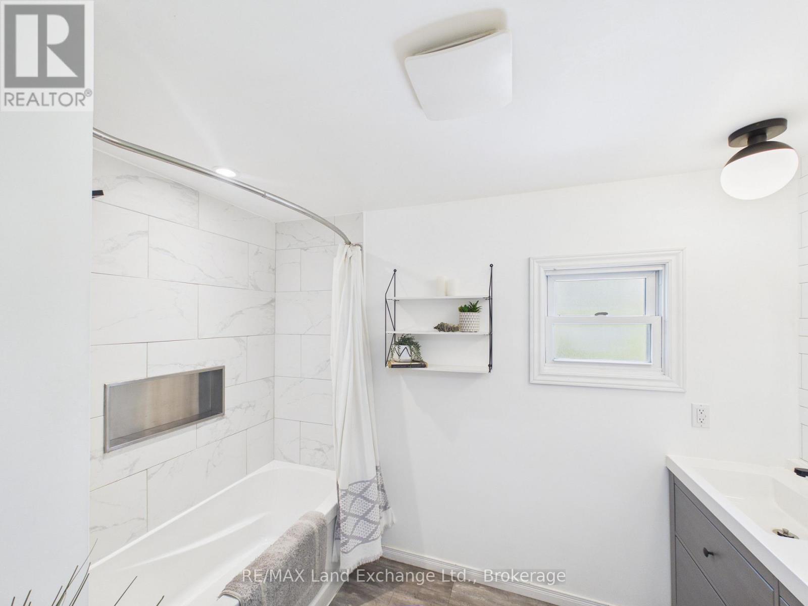 381 Nelson Street, Kincardine, Ontario  N2Z 1X7 - Photo 16 - X13051374