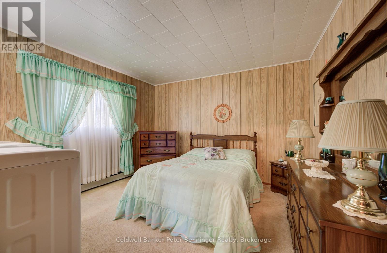 4 Park St Street W, Minto, Ontario  N0G 1M0 - Photo 13 - X13051384