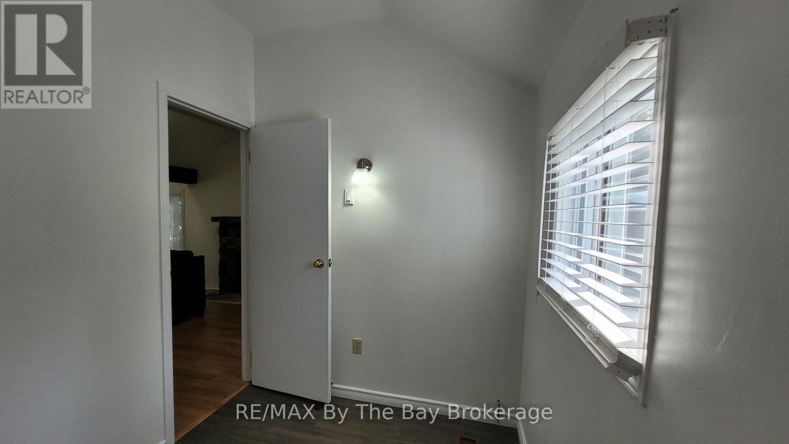 1120 King Edward Avenue, South Bruce Peninsula, Ontario  N0H 2G0 - Photo 10 - X13051386