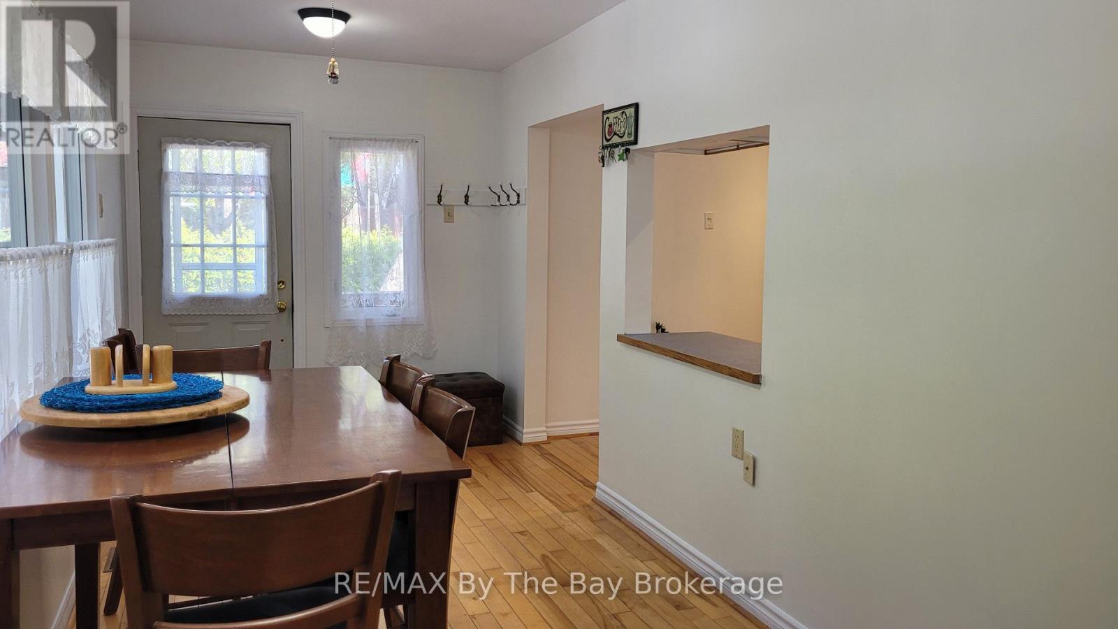 1120 King Edward Avenue, South Bruce Peninsula, Ontario  N0H 2G0 - Photo 16 - X13051386