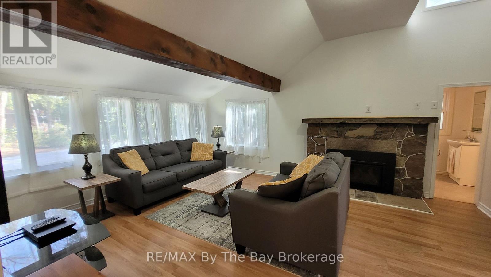 1120 King Edward Avenue, South Bruce Peninsula, Ontario  N0H 2G0 - Photo 3 - X13051386