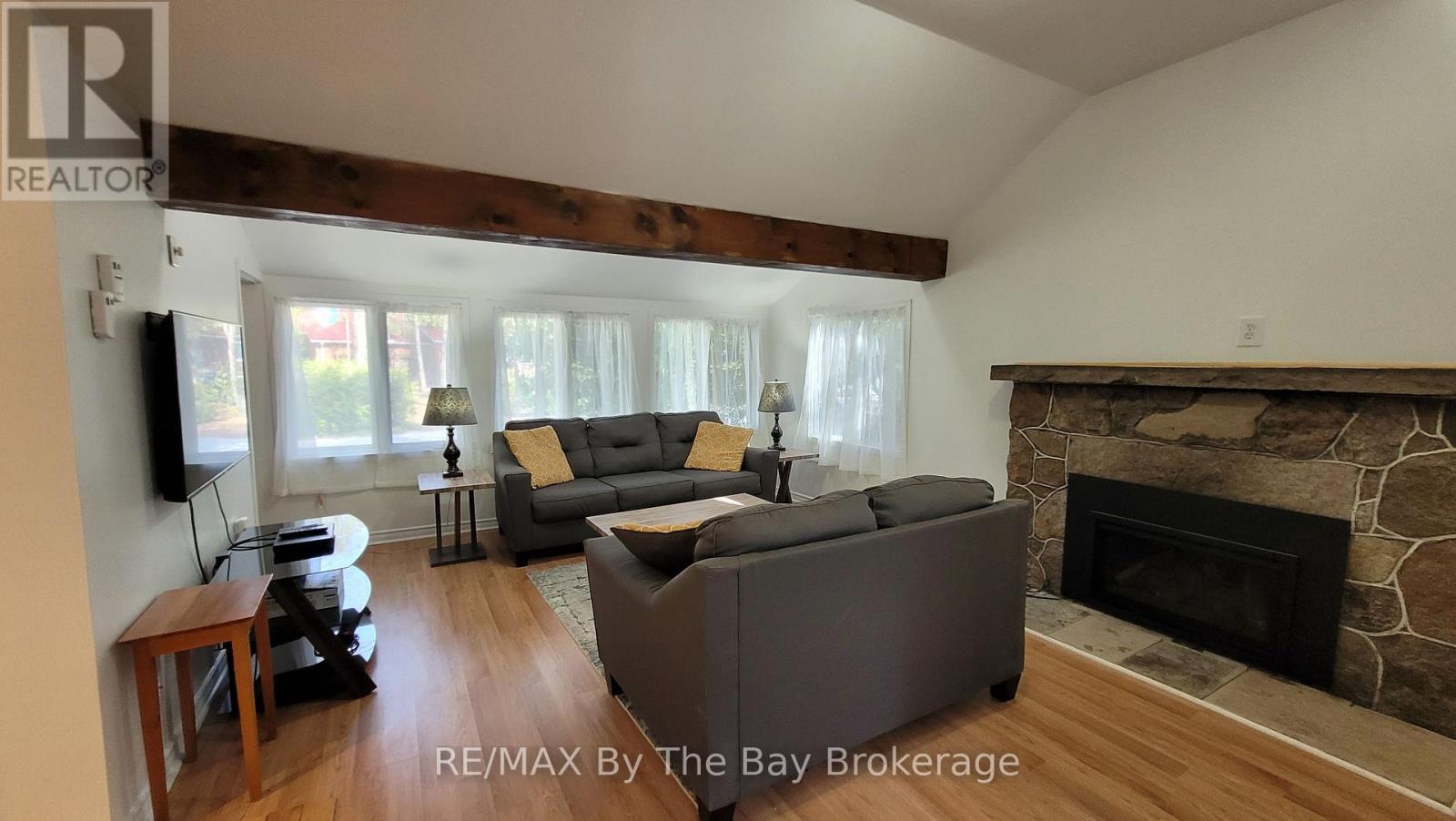 1120 King Edward Avenue, South Bruce Peninsula, Ontario  N0H 2G0 - Photo 7 - X13051386