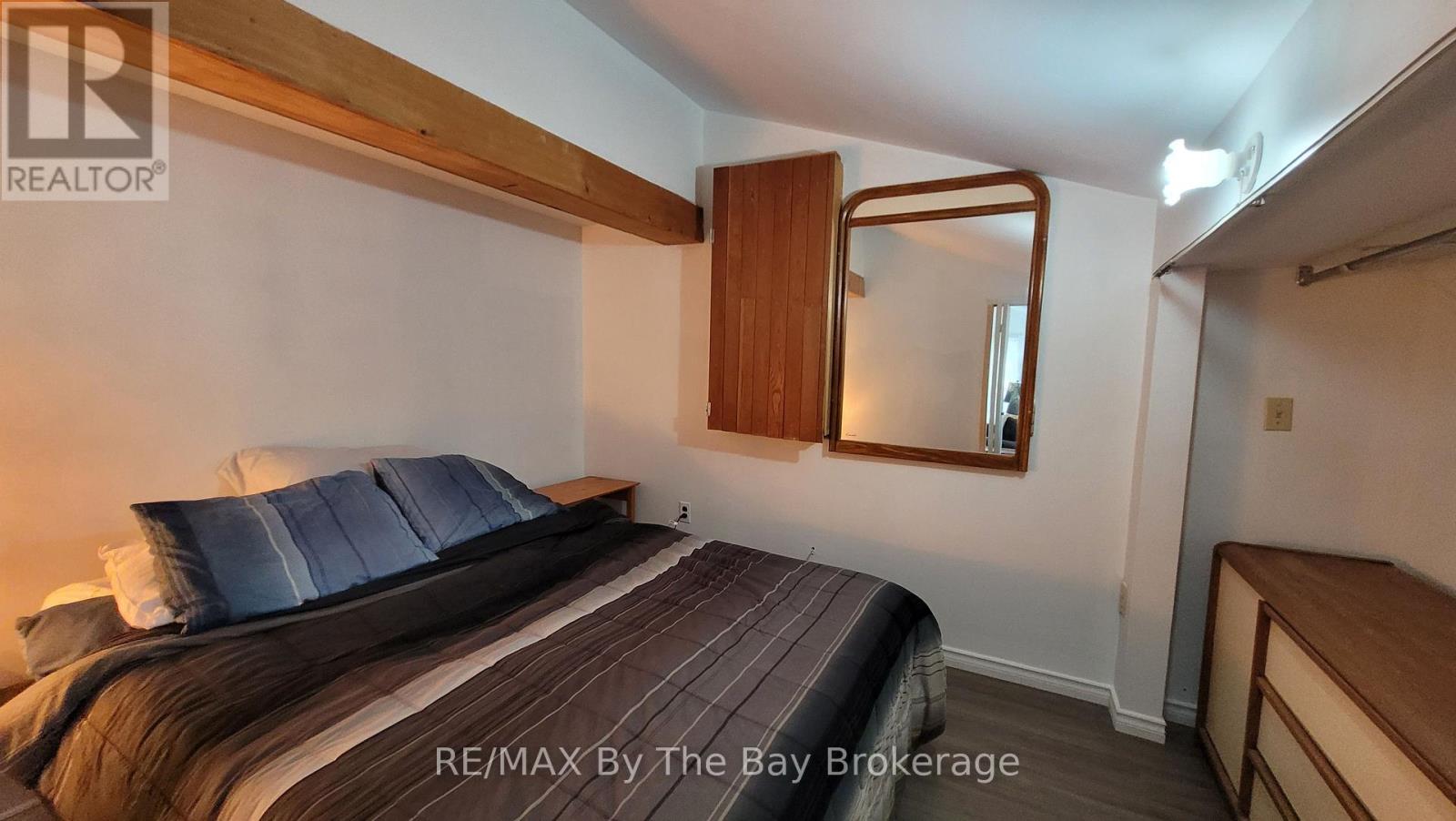 1120 King Edward Avenue, South Bruce Peninsula, Ontario  N0H 2G0 - Photo 8 - X13051386