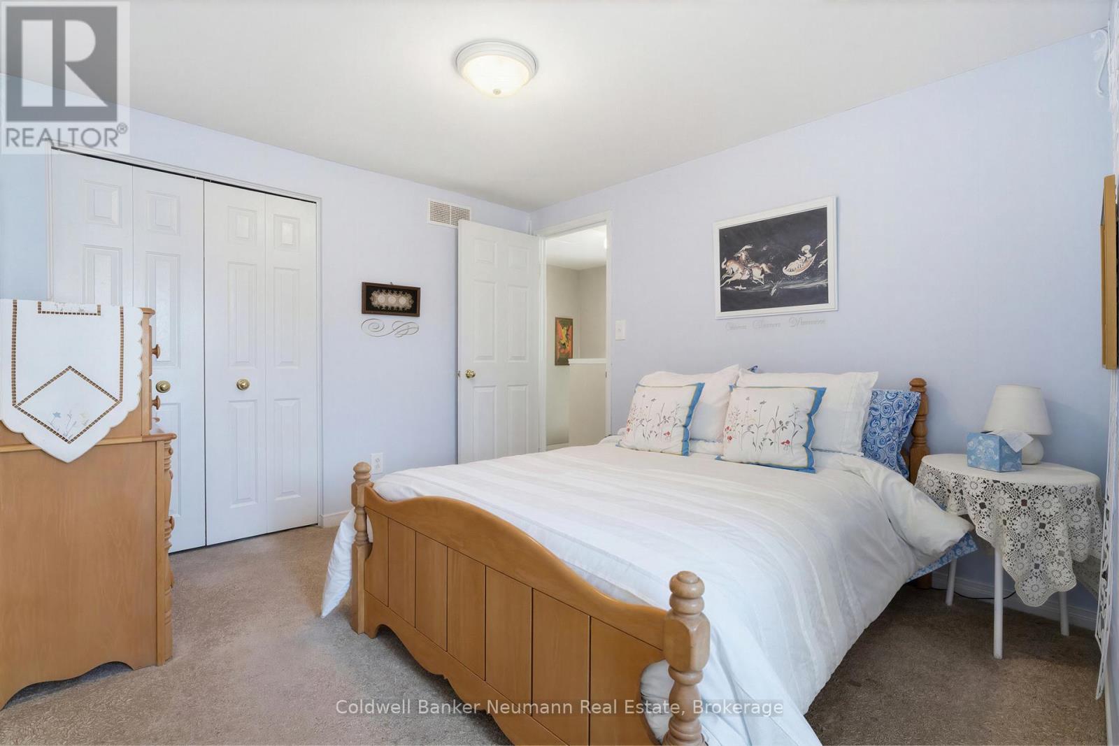 130 Donnenwerth Drive, Kitchener, Ontario  N2E 4C8 - Photo 22 - X13051402