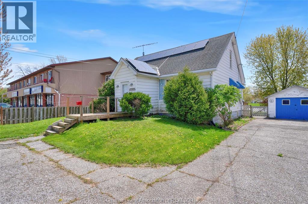 204 Margaret Avenue, Wallaceburg, Ontario  N8A 2A1 - Photo 37 - 26000930