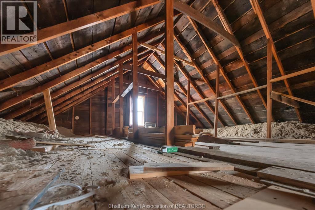 204 Margaret Avenue, Wallaceburg, Ontario  N8A 2A1 - Photo 31 - 26000930