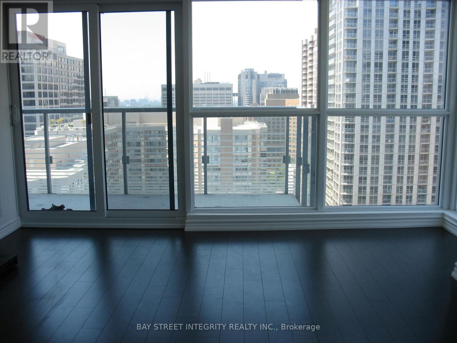 1915 - 386 Yonge Street, Toronto, Ontario  M5B 0A5 - Photo 3 - C13051340