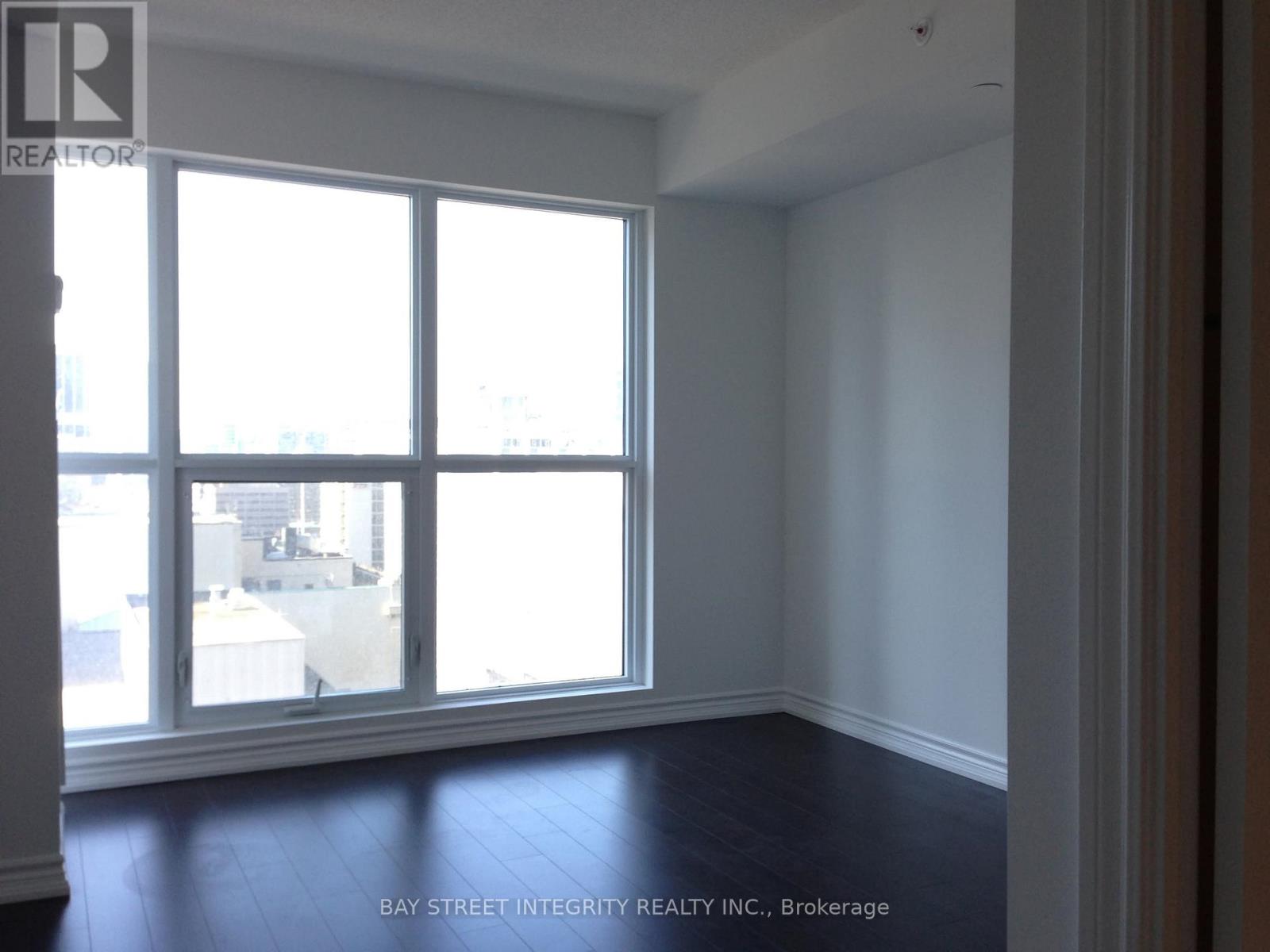 1915 - 386 Yonge Street, Toronto, Ontario  M5B 0A5 - Photo 8 - C13051340