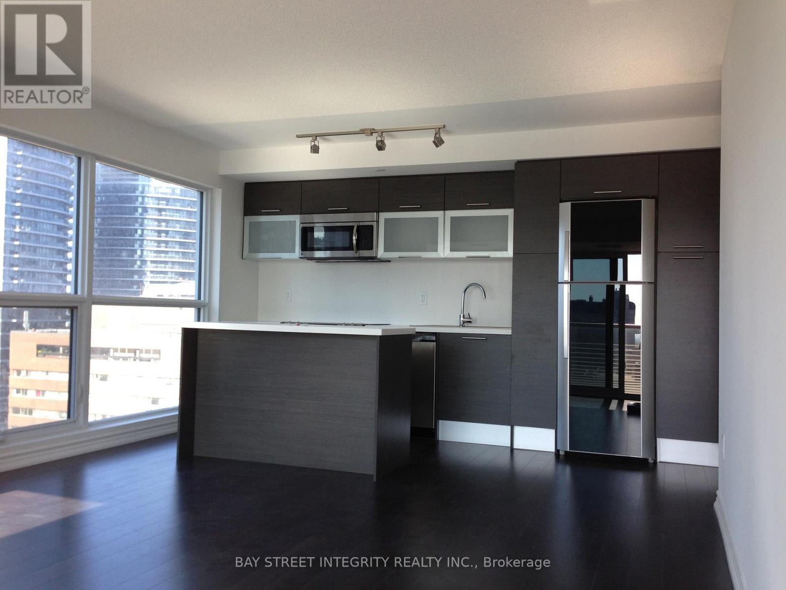 1915 - 386 Yonge Street, Toronto, Ontario  M5B 0A5 - Photo 9 - C13051340