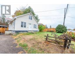 8613 60 HIGHWAY, North Algona Wilberforce, Ontario