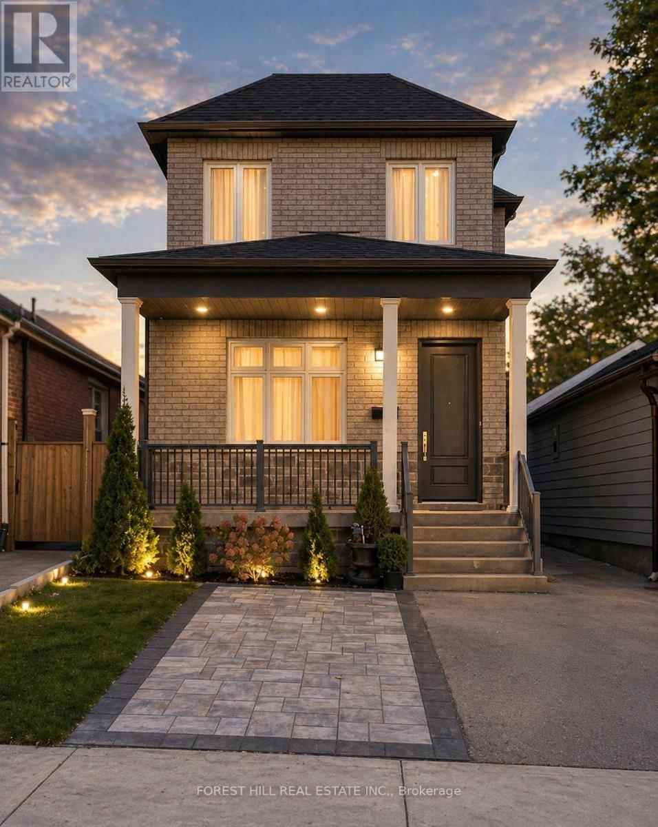 611 NORTHCLIFFE BOULEVARD, Toronto, Ontario