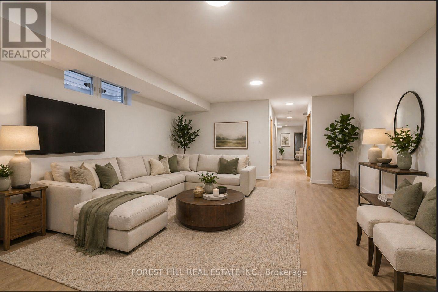 611 Northcliffe Boulevard, Toronto, Ontario  M6E 3L8 - Photo 26 - C13051408