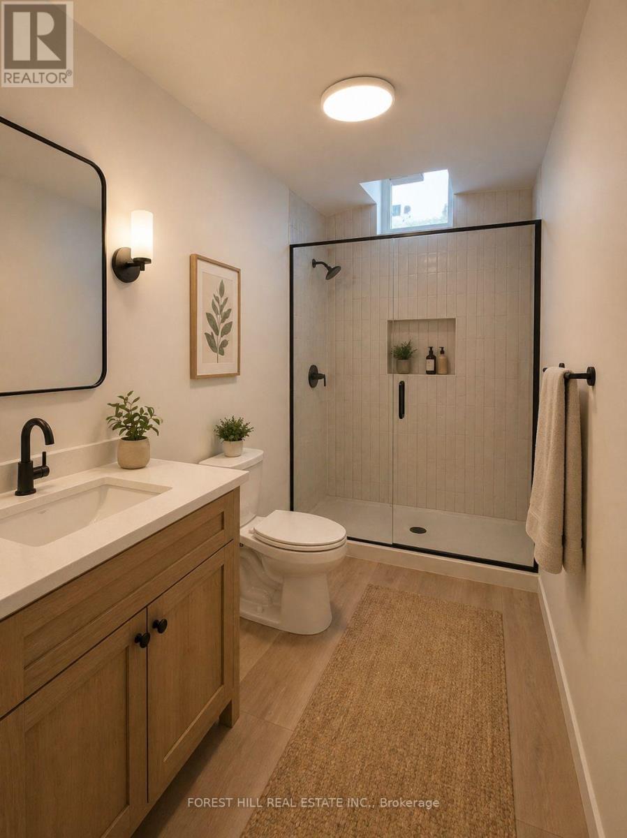 611 Northcliffe Boulevard, Toronto, Ontario  M6E 3L8 - Photo 28 - C13051408