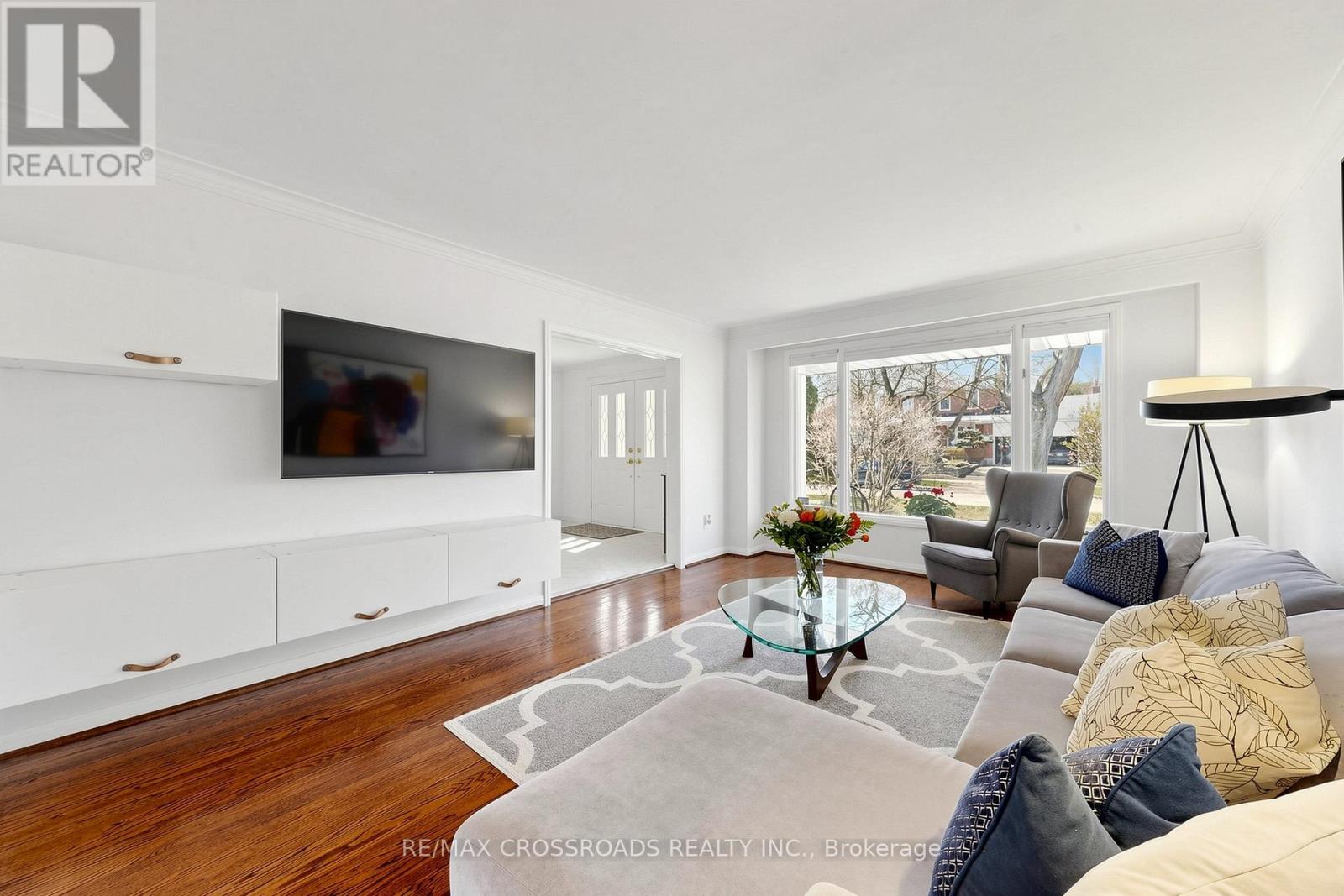 9 Tullamore Drive E, Toronto, Ontario  M2L 2E9 - Photo 8 - C13051418