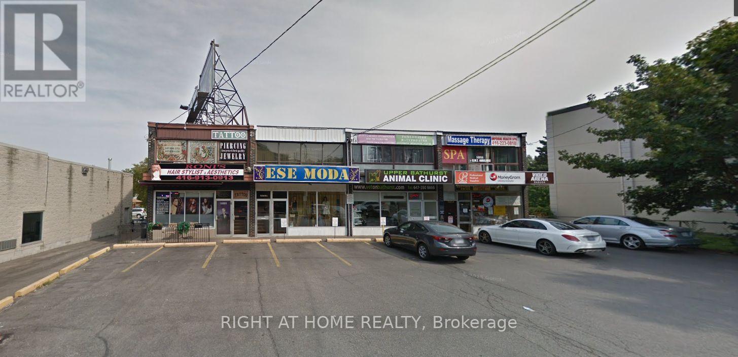 5889 Bathurst Street, Toronto, Ontario  M2R 1Y7 - Photo 1 - C13051424