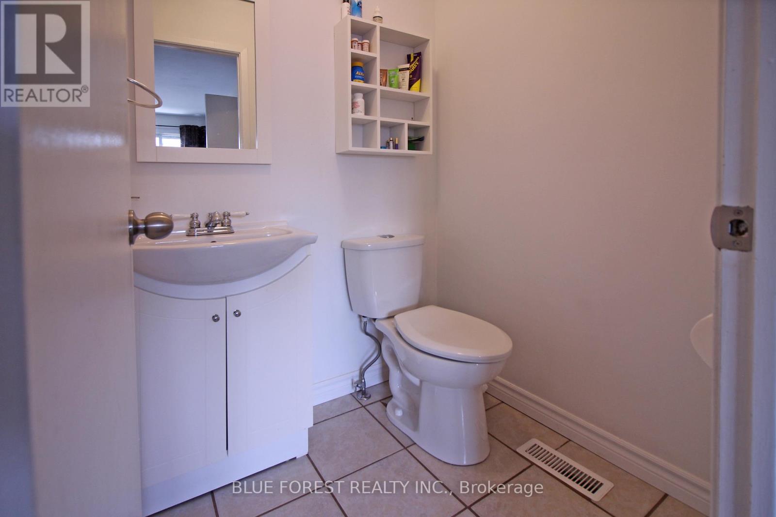 8 - 590 Millbank Drive, London South, Ontario  N6E 2H2 - Photo 17 - X13051326