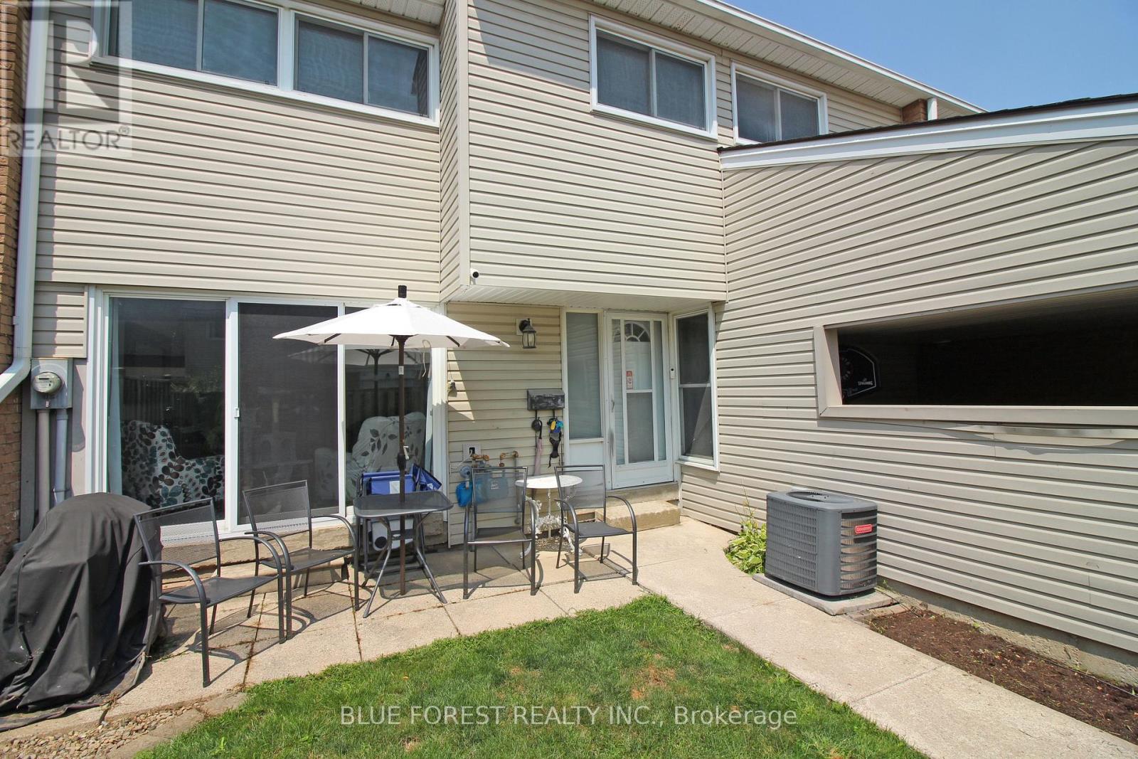 8 - 590 Millbank Drive, London South, Ontario  N6E 2H2 - Photo 3 - X13051326