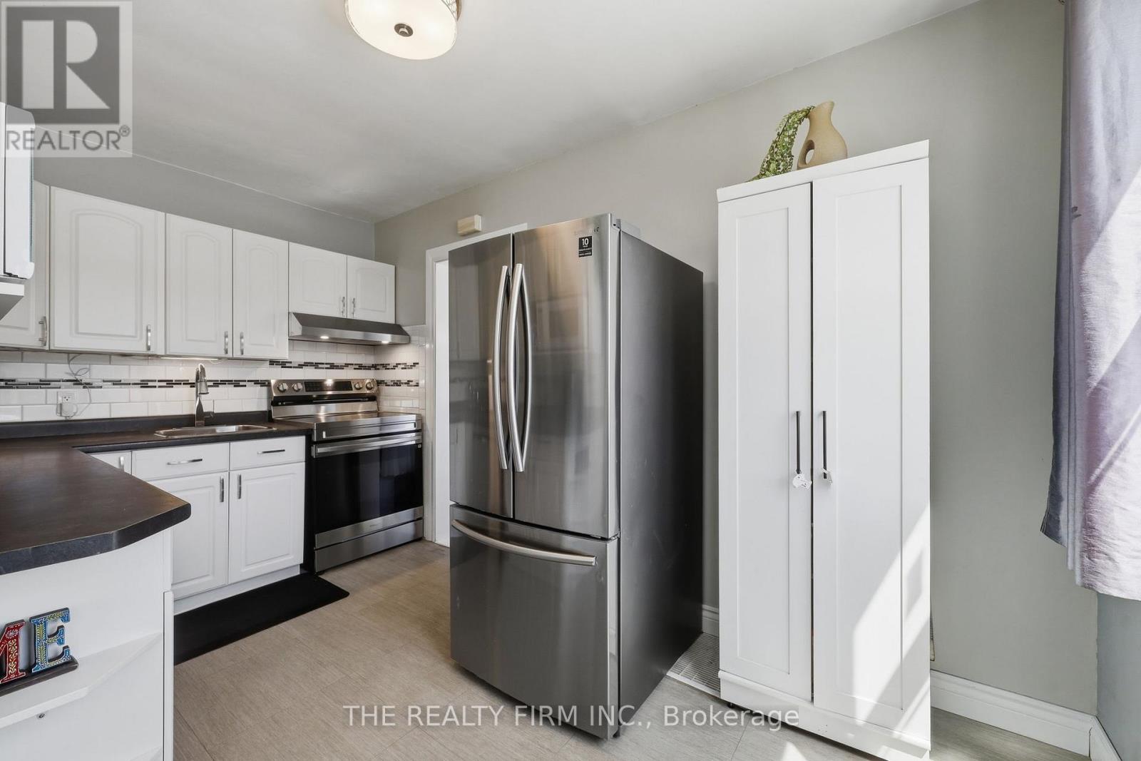 216 Thompson Road, London South, Ontario  N5Z 2Z1 - Photo 12 - X13051342