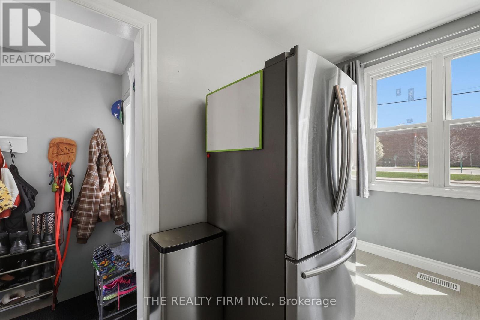 216 Thompson Road, London South, Ontario  N5Z 2Z1 - Photo 15 - X13051342