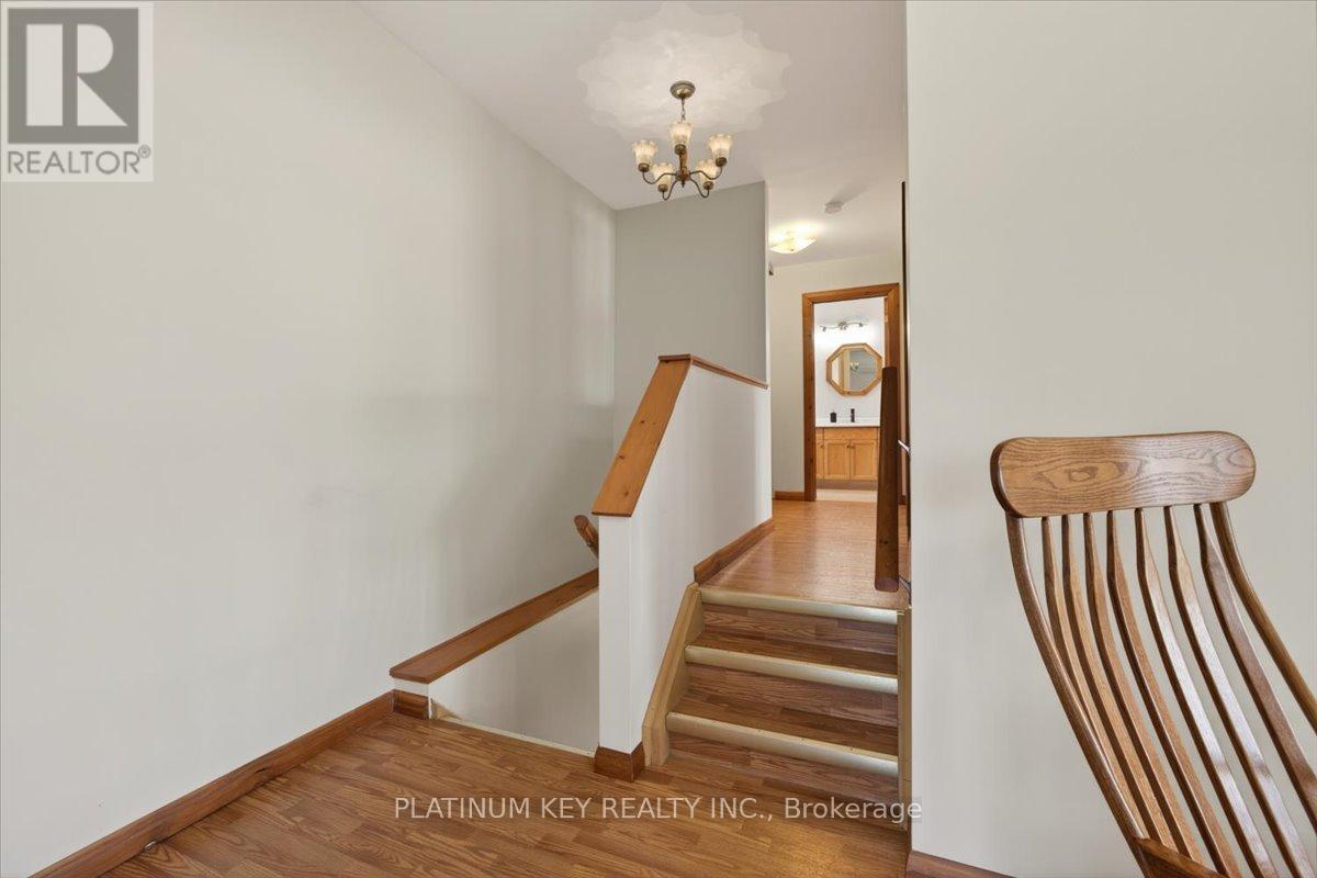 2300 Egremont Drive, Adelaide Metcalfe, Ontario  N7G 3H6 - Photo 15 - X13051422