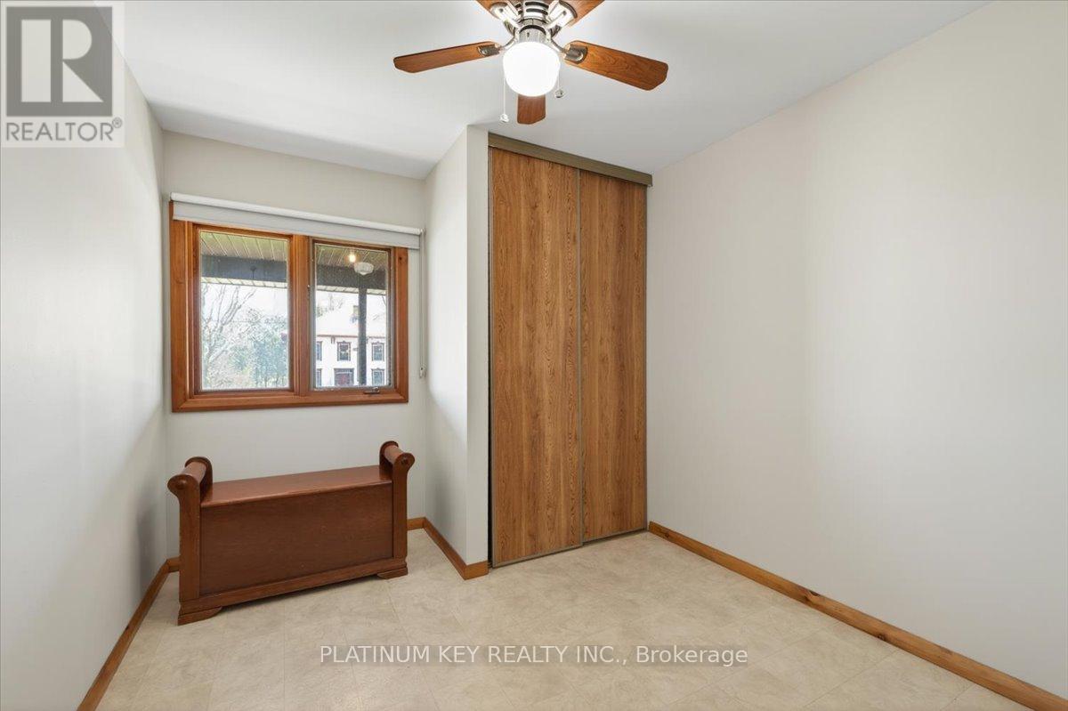 2300 Egremont Drive, Adelaide Metcalfe, Ontario  N7G 3H6 - Photo 20 - X13051422