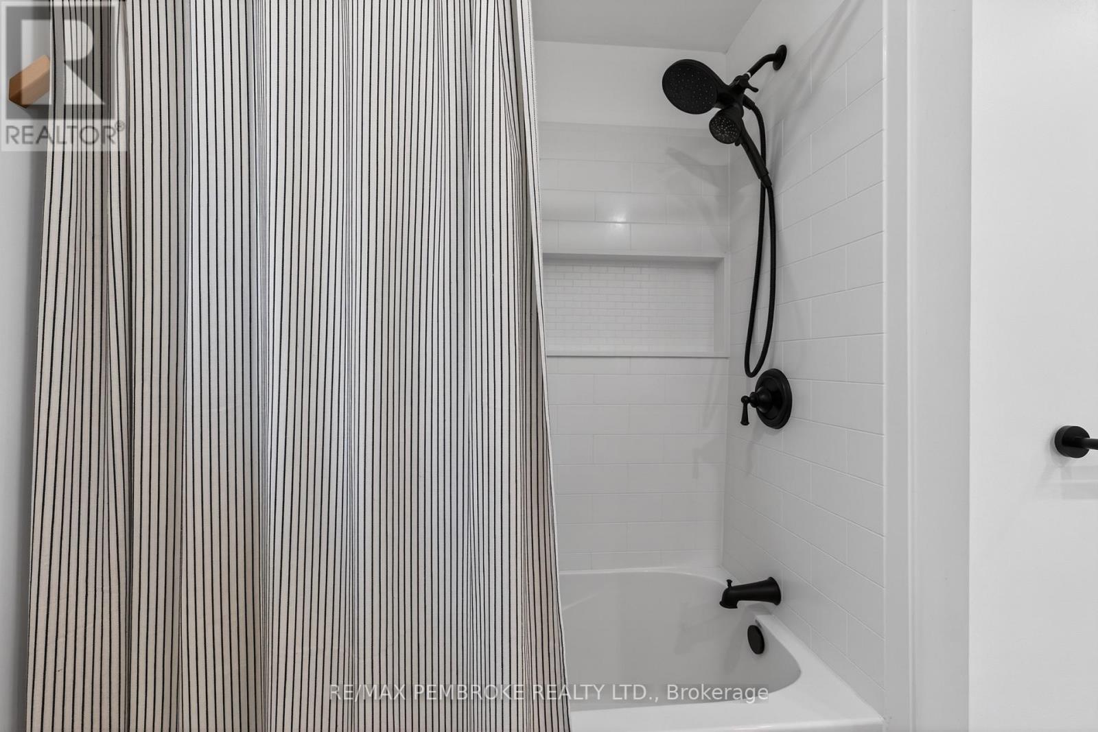 99 Noik Drive, Pembroke, Ontario  K8A 7Z4 - Photo 33 - X13051296