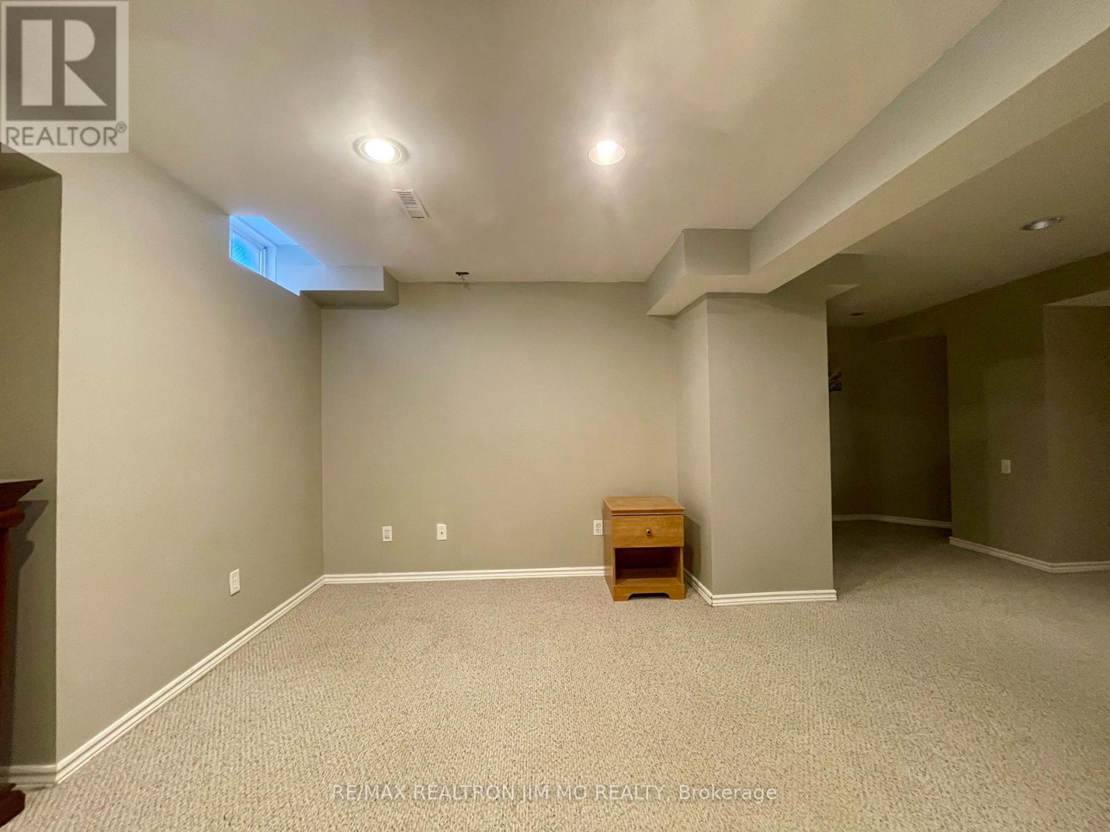 Lower - 824 College Manor Drive, Newmarket, Ontario  L3Y 8G6 - Photo 7 - N13051294