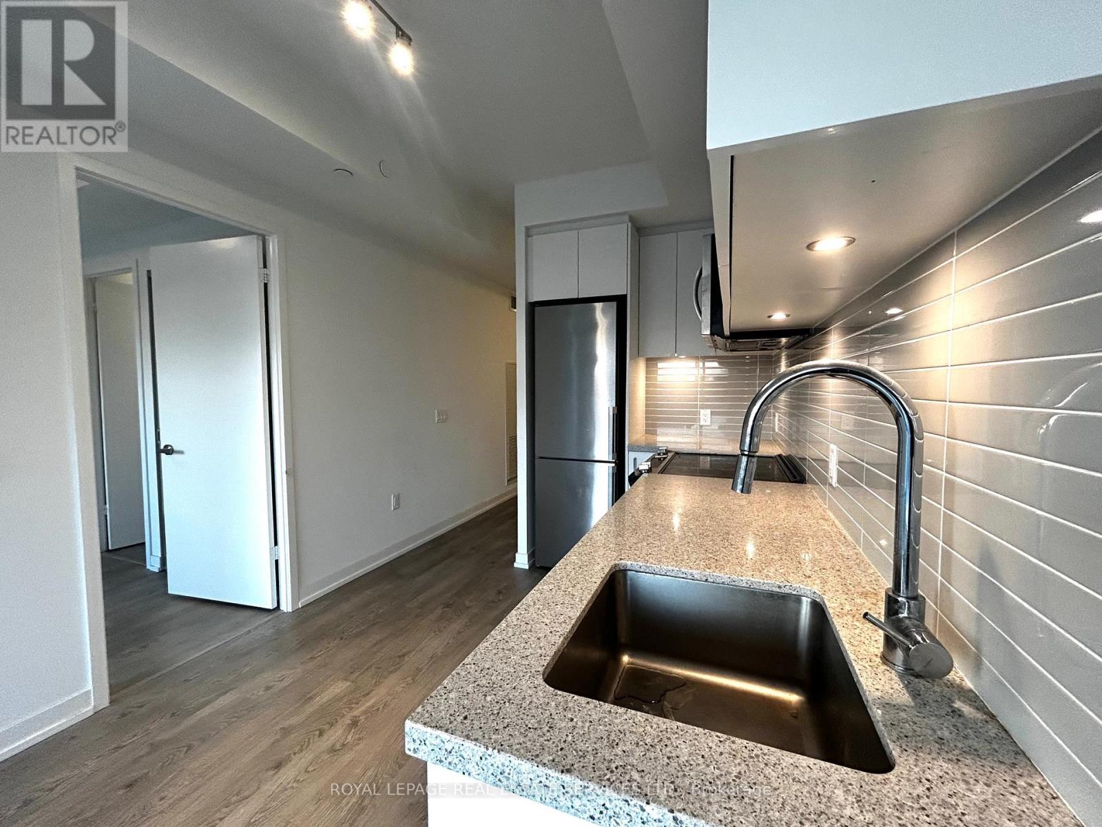 317 - 3 Rosewater Street, Richmond Hill (South Richvale), Ontario  L4C 5T6 - Photo 9 - N13051322