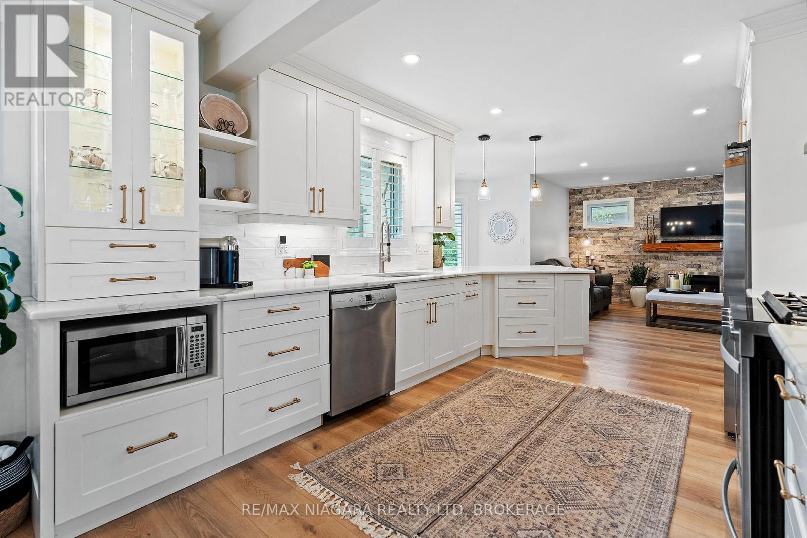 4439 Lincoln Avenue, Lincoln, Ontario  L0R 1B3 - Photo 15 - X13051416