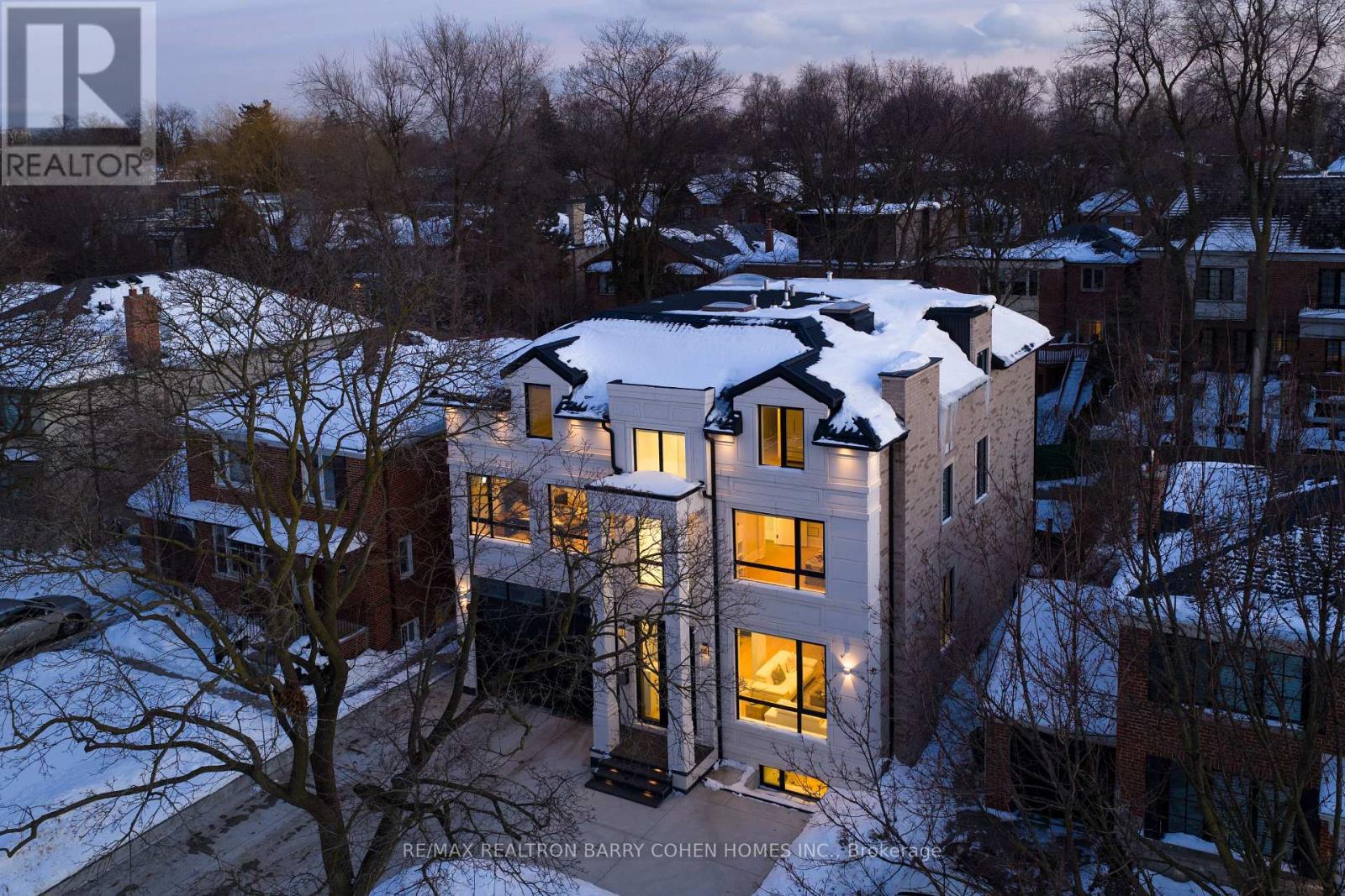 615 BRIAR HILL AVENUE, Toronto, Ontario