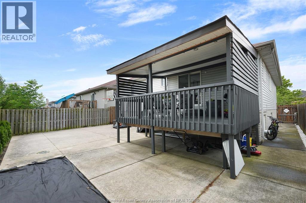 4596 Fontana Avenue, Windsor, Ontario  N9G 3C8 - Photo 6 - 26009354