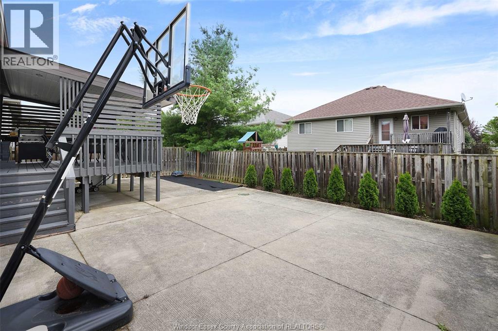 4596 Fontana Avenue, Windsor, Ontario  N9G 3C8 - Photo 9 - 26009354